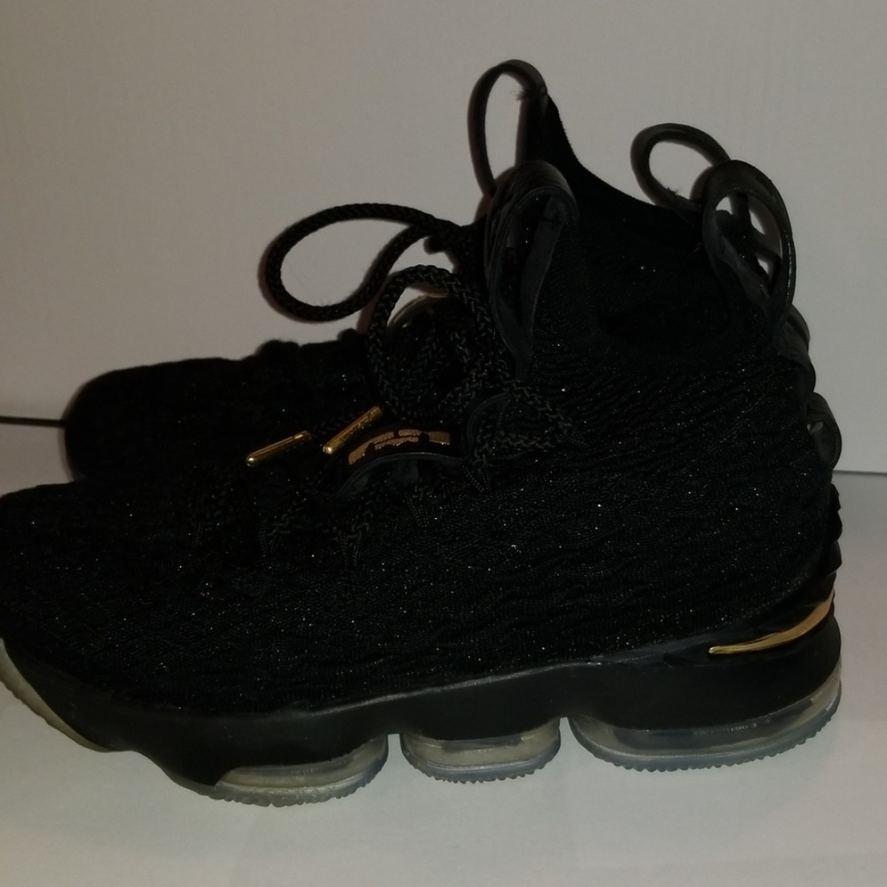 Big Kids 5.5 Y Lebron James 15